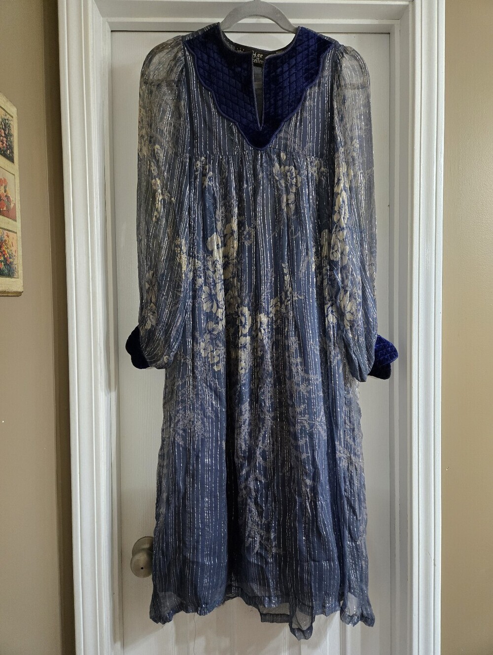 RARE Vintage 1970s Her Excellency Dress Navy/Gold Velvet Neck and Sleeves Size S - Picture 2 of 10